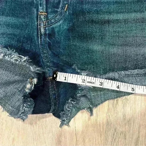 Madewell The Dad Jean Shorts Cutoff Dark Wash Denim High Rise Button Fly Size 27 - Picture 8 of 10